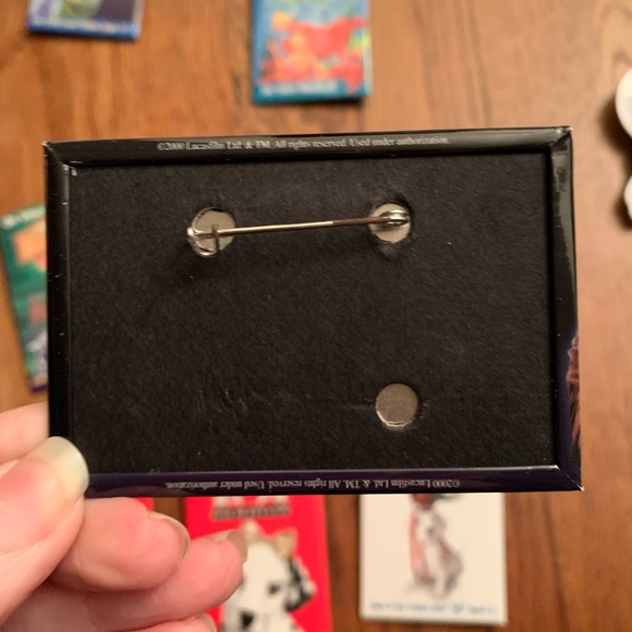 Vintage Star Wars Promotional Pin - Picture 2 of 2